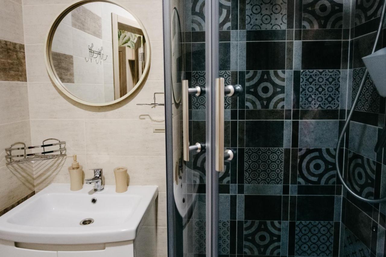 Apartmán Золотое Тепло Černihiv Exteriér fotografie